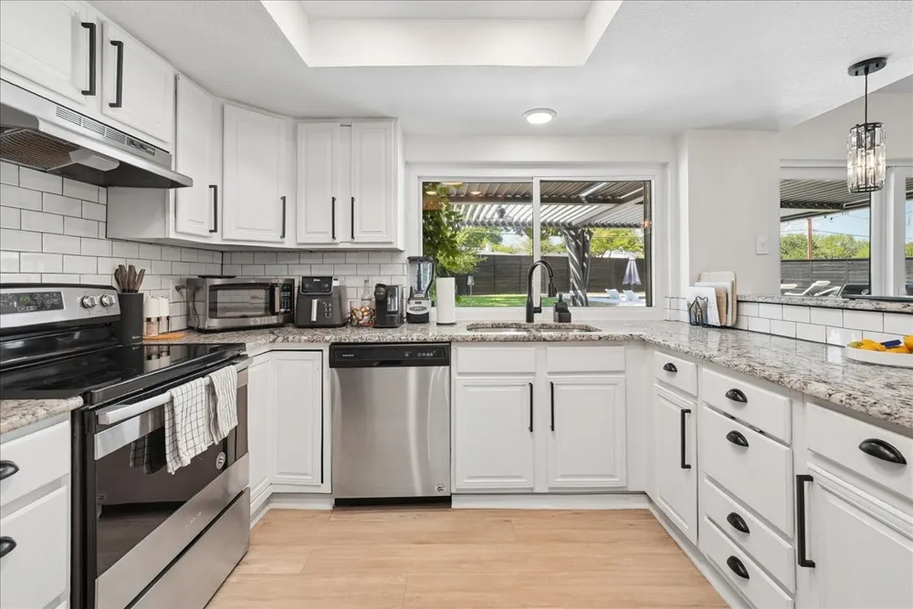 1635 Aurora Drive Richardson, TX 75081
