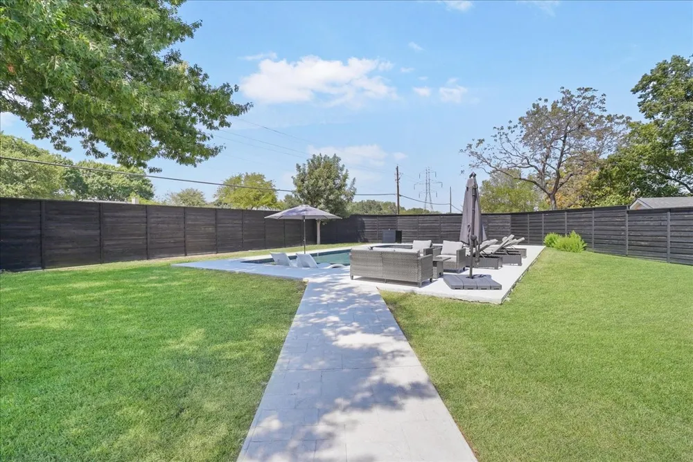 1635 Aurora Drive Richardson, TX 75081