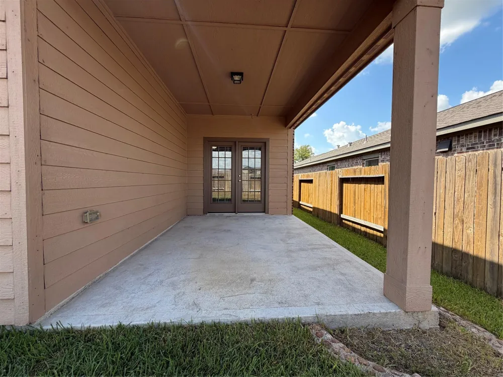 21322 Crimson Orchard Drive Hockley, TX 77447