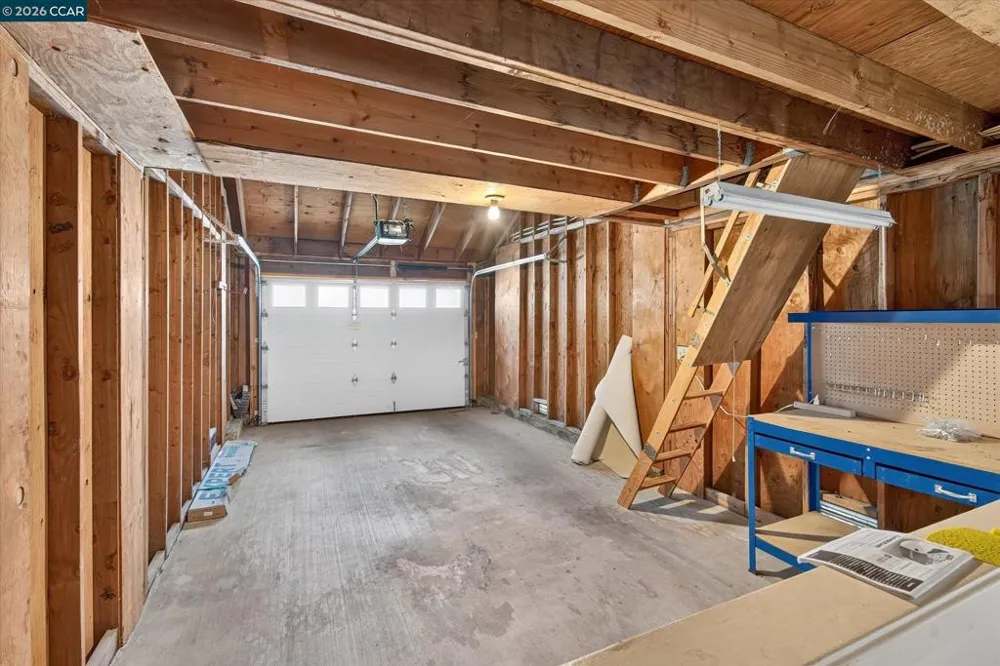 1812 Stanley Dollar Dr #4A Walnut Creek, CA 94595