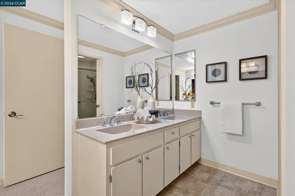 1812 Stanley Dollar Dr #4A Walnut Creek, CA 94595