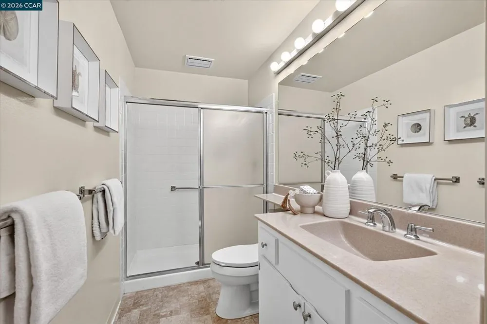 1812 Stanley Dollar Dr #4A Walnut Creek, CA 94595