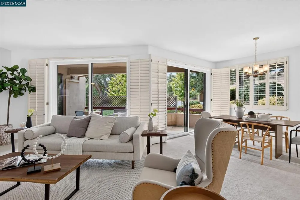 1812 Stanley Dollar Dr #4A Walnut Creek, CA 94595