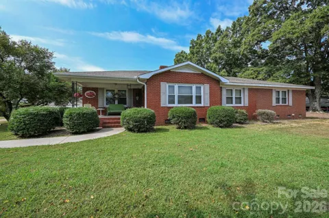 6920 Indian Trail Fairview Road