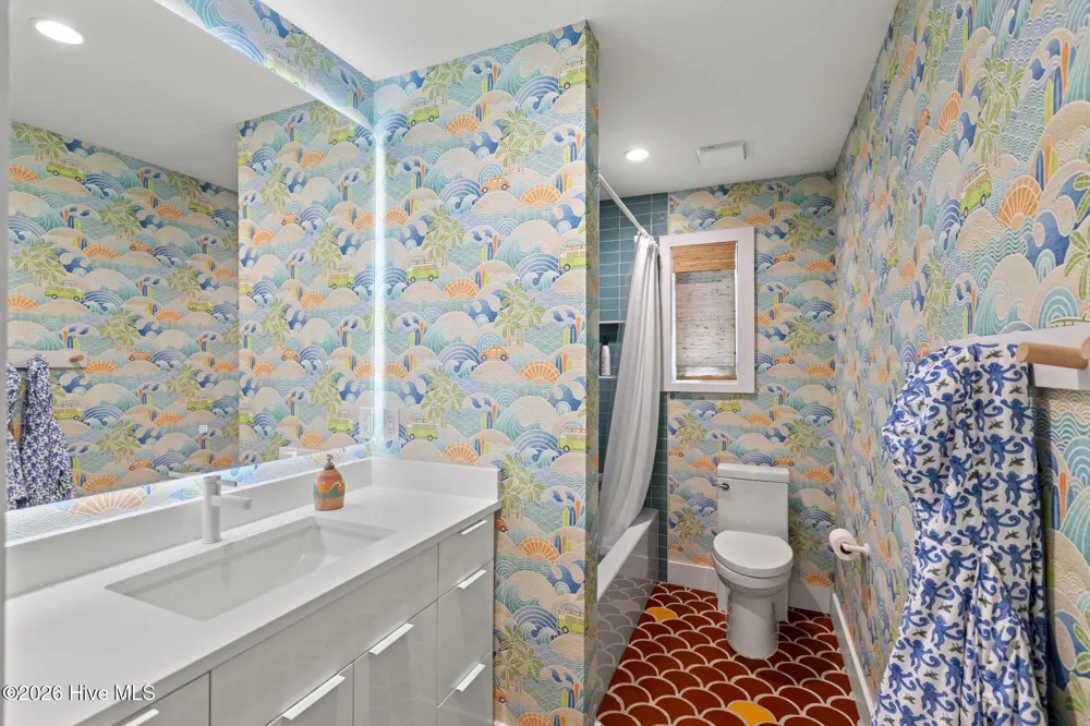 21 Island Drive Wrightsville Beach, NC 28480