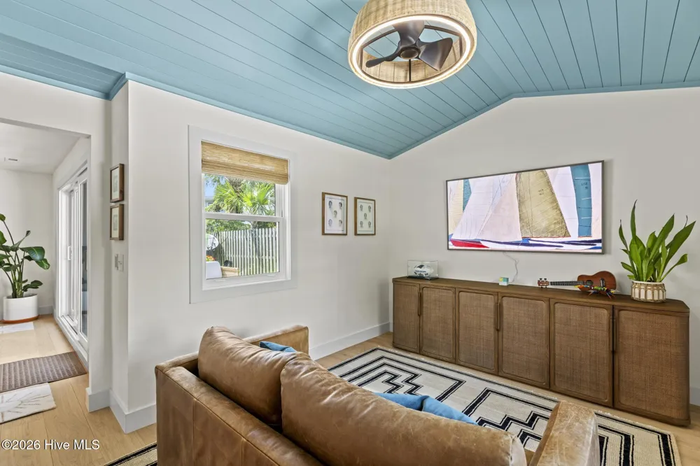 21 Island Drive Wrightsville Beach, NC 28480
