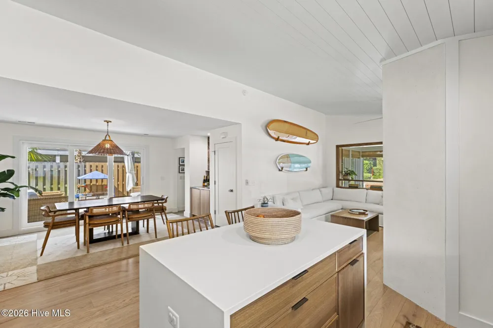 21 Island Drive Wrightsville Beach, NC 28480