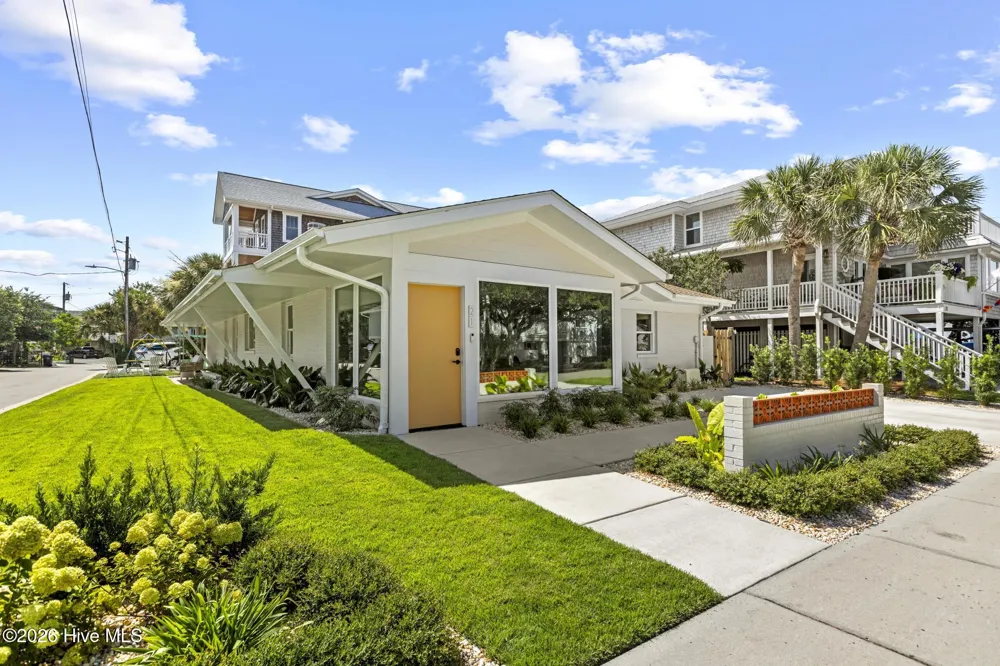 21 Island Drive Wrightsville Beach, NC 28480