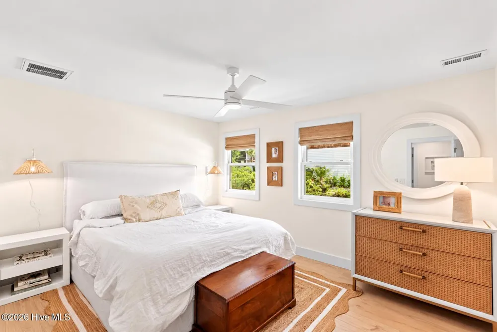21 Island Drive Wrightsville Beach, NC 28480