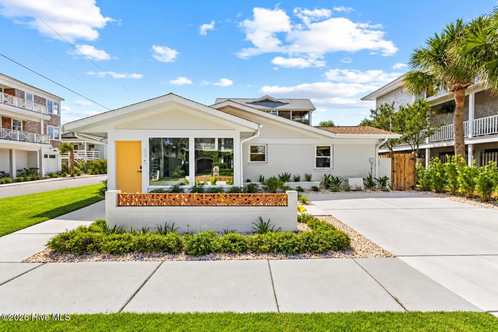 21 Island Drive Wrightsville Beach, NC 28480