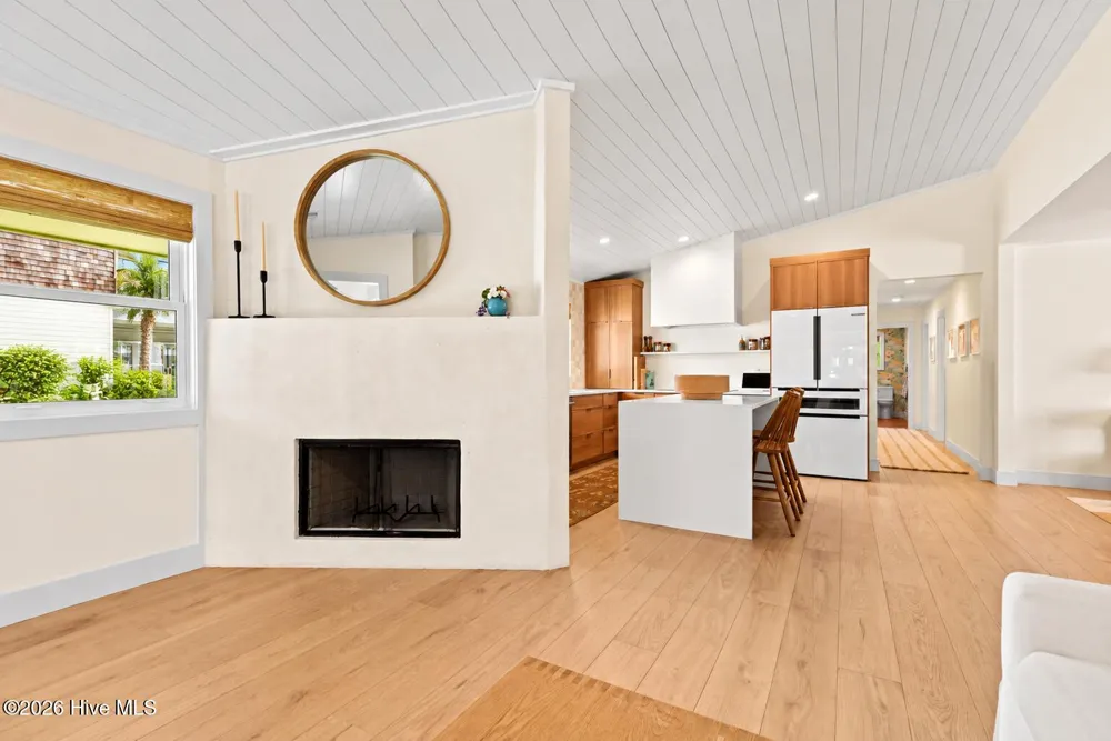 21 Island Drive Wrightsville Beach, NC 28480