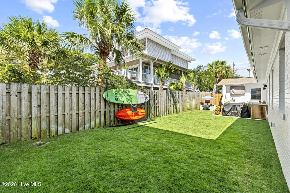21 Island Drive Wrightsville Beach, NC 28480