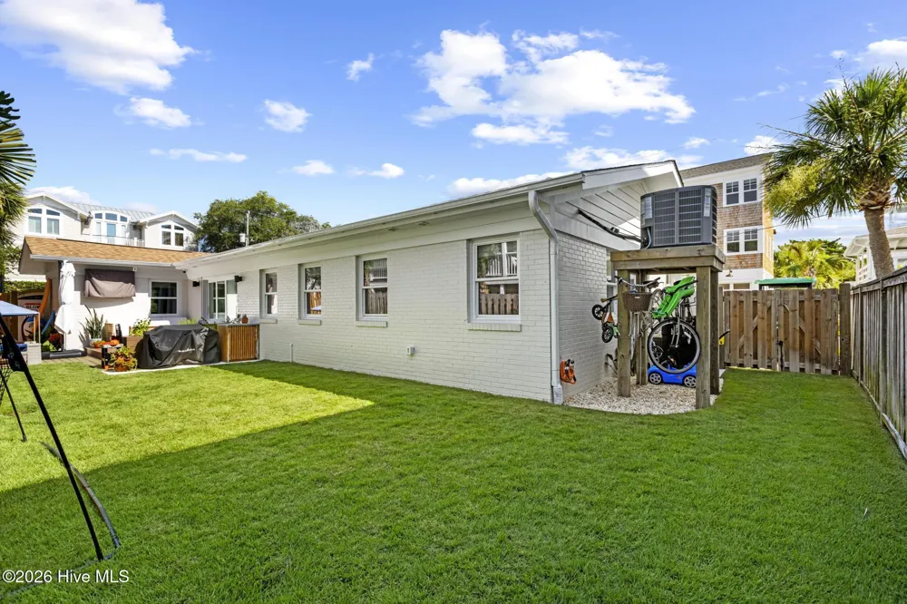 21 Island Drive Wrightsville Beach, NC 28480