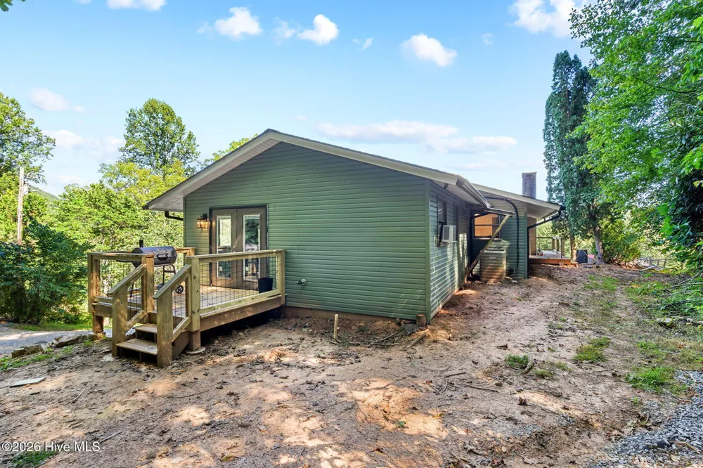 505 Hyatt Creek Road Marble, NC 28905