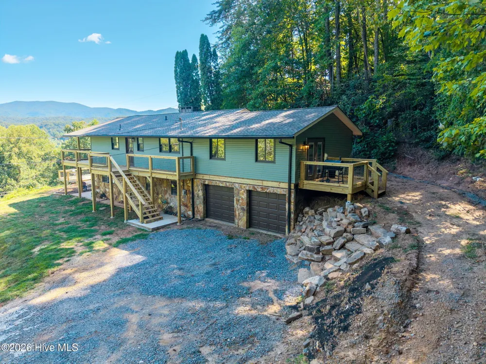 505 Hyatt Creek Road Marble, NC 28905