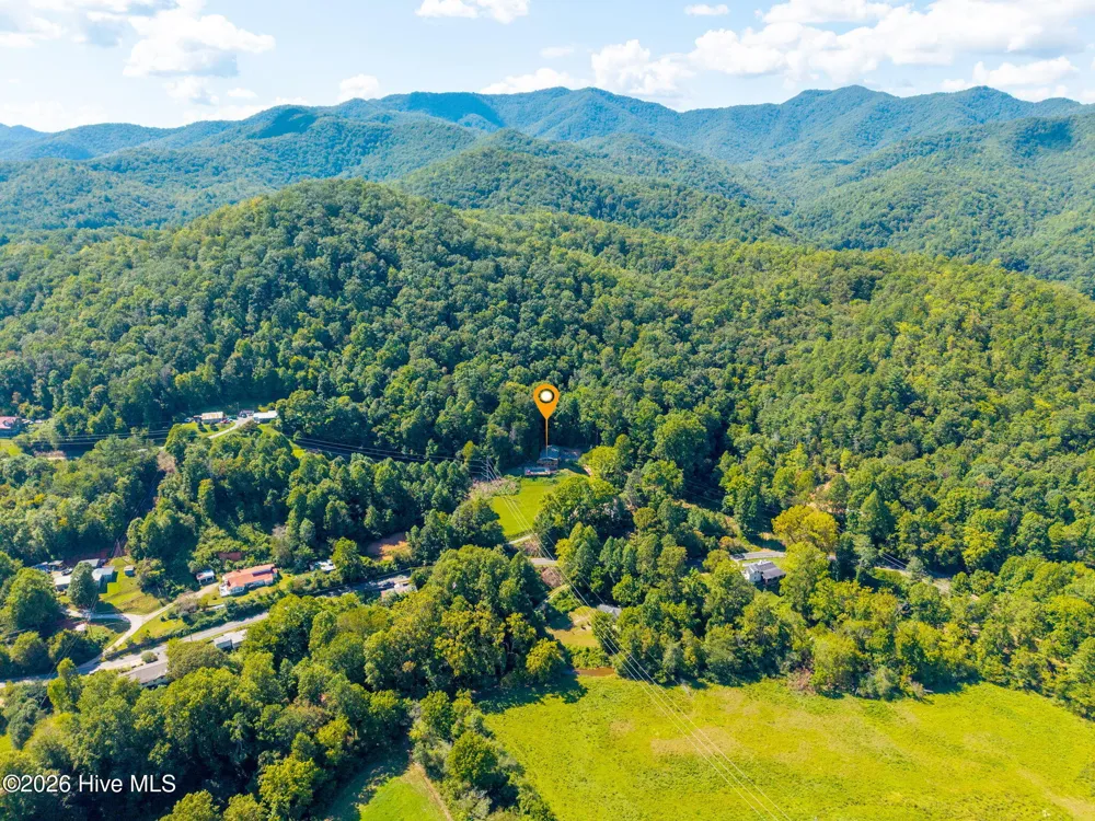 505 Hyatt Creek Road Marble, NC 28905
