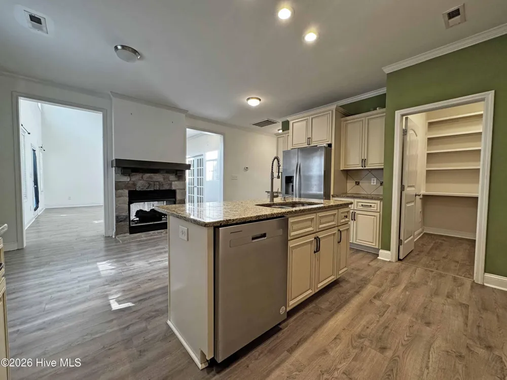 265 Dewey Drive Aberdeen, NC 28315