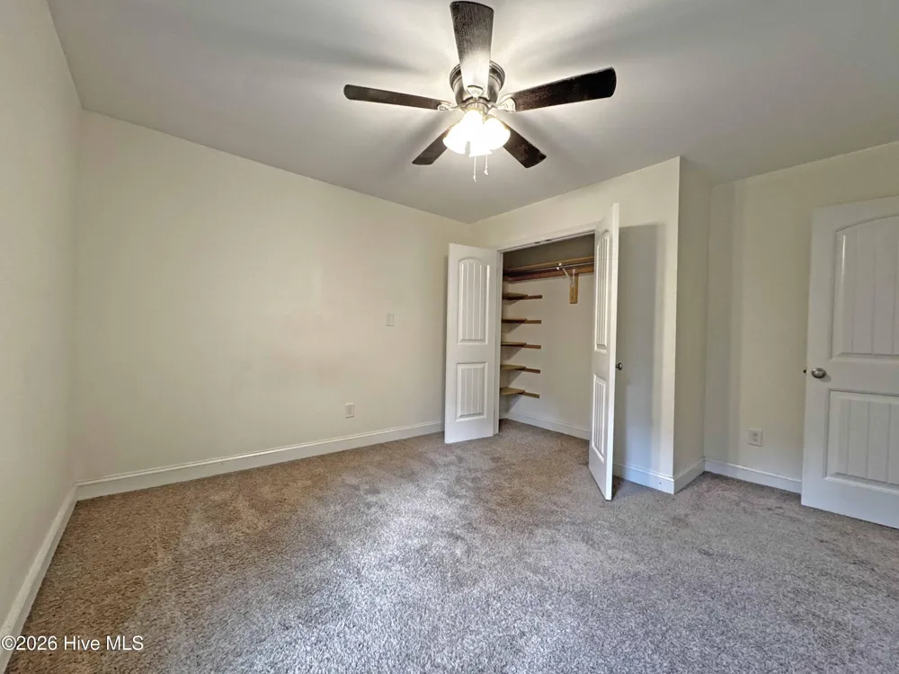 265 Dewey Drive Aberdeen, NC 28315