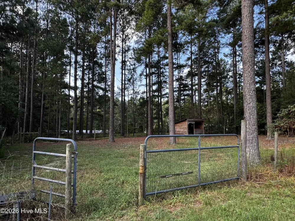 265 Dewey Drive Aberdeen, NC 28315