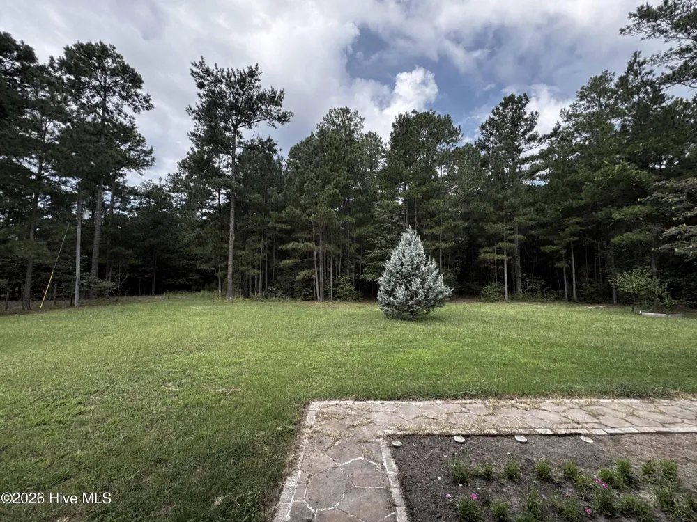 265 Dewey Drive Aberdeen, NC 28315