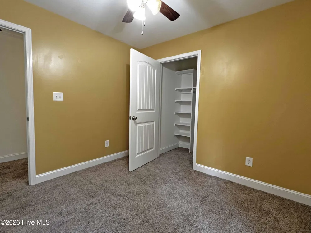 265 Dewey Drive Aberdeen, NC 28315