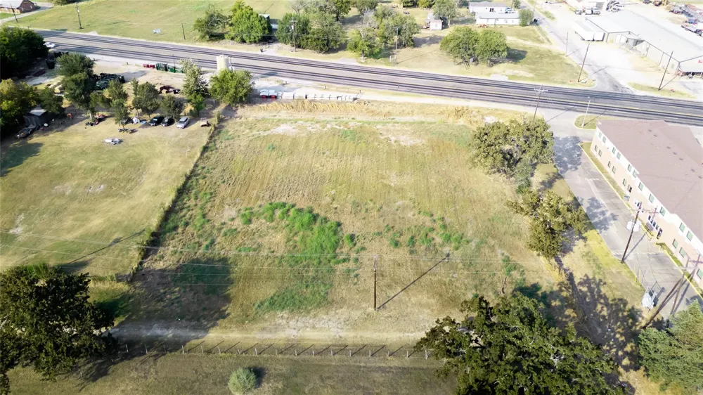 Ave E Somerville, TX 77879