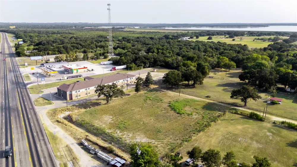 Ave E Somerville, TX 77879