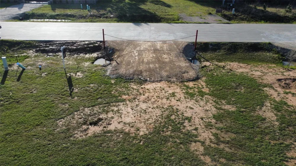 345 Road 5253 Cleveland, TX 77327