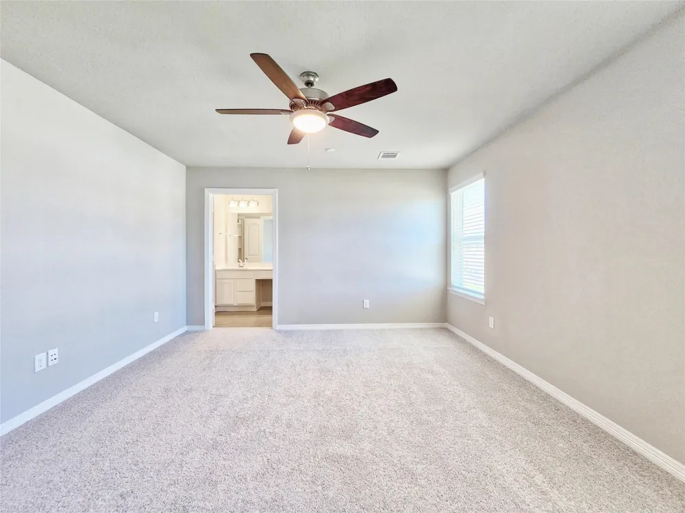 8002 Scanlan Trace Missouri City, TX 77459