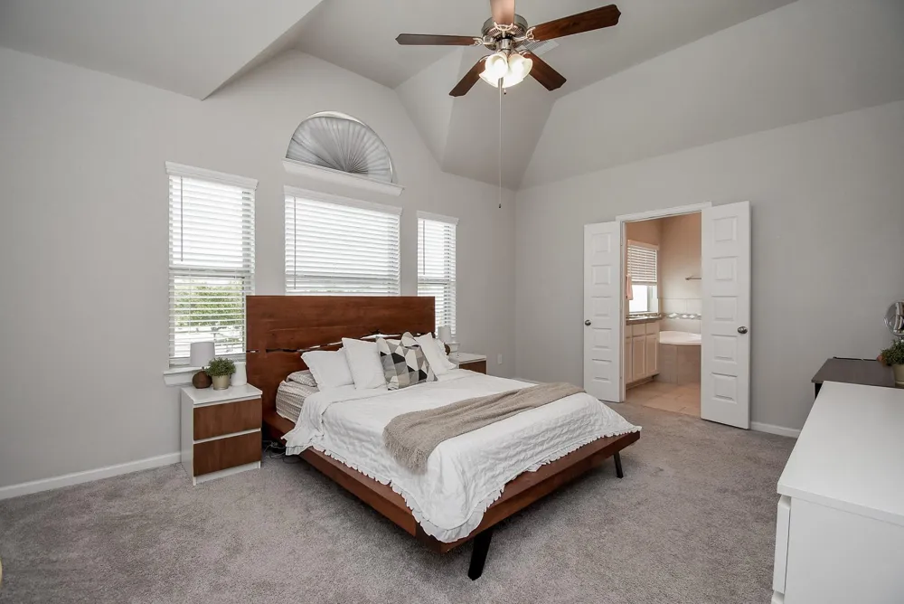 10606 Centre Shadows Drive Houston, TX 77043