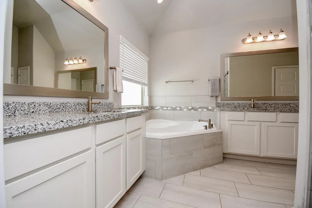 10606 Centre Shadows Drive Houston, TX 77043