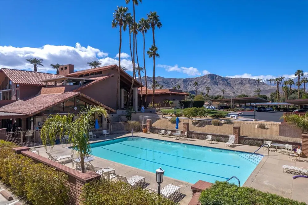 91 La Cerra Drive Rancho Mirage, CA 92270