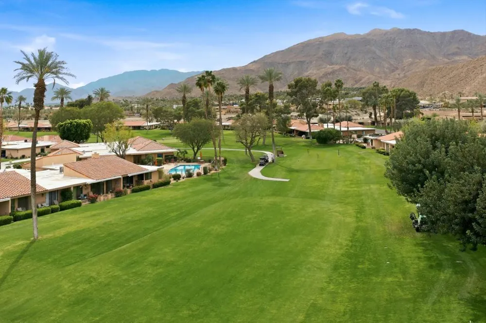 91 La Cerra Drive Rancho Mirage, CA 92270