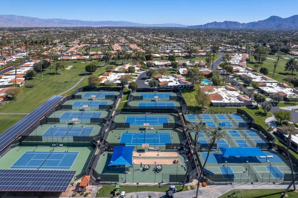 91 La Cerra Drive Rancho Mirage, CA 92270