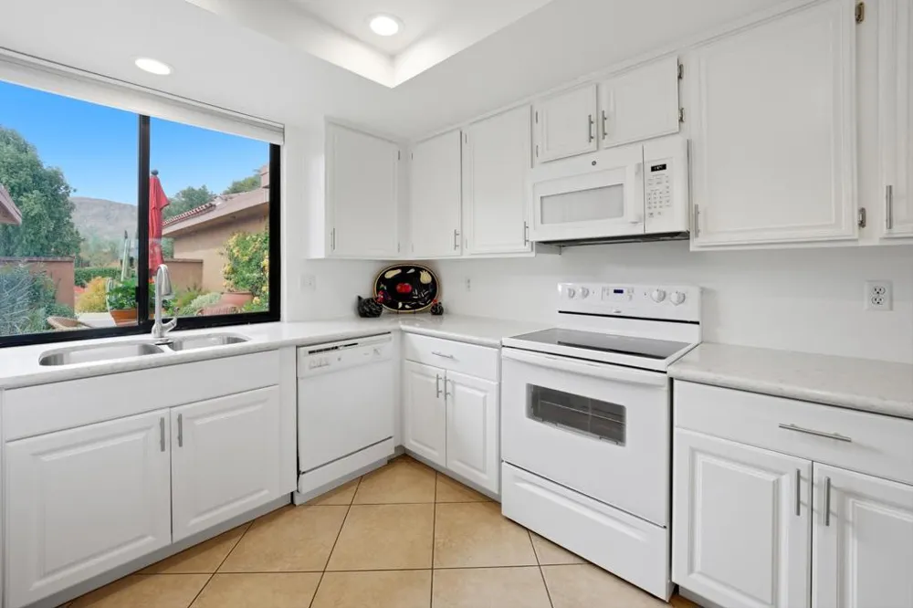 91 La Cerra Drive Rancho Mirage, CA 92270