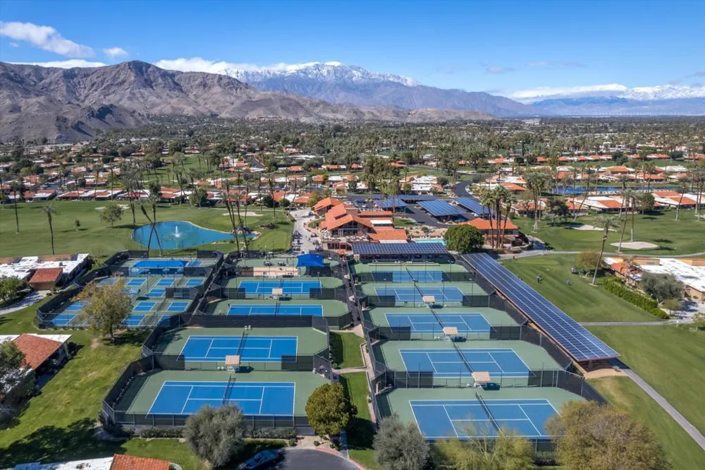 91 La Cerra Drive Rancho Mirage, CA 92270