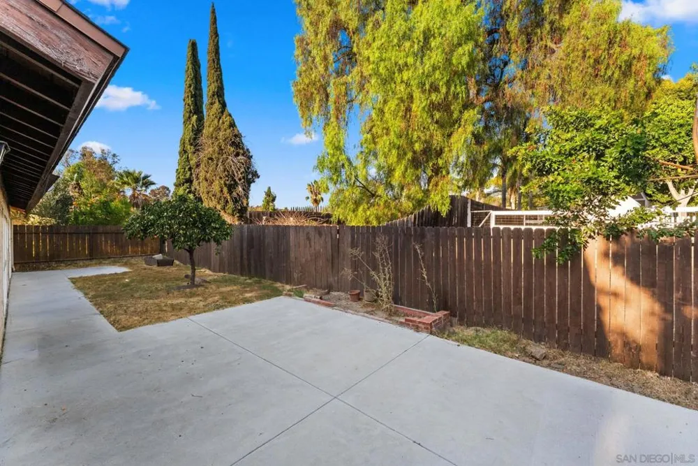 2933 Picasso Dr. Bonita, CA 91902