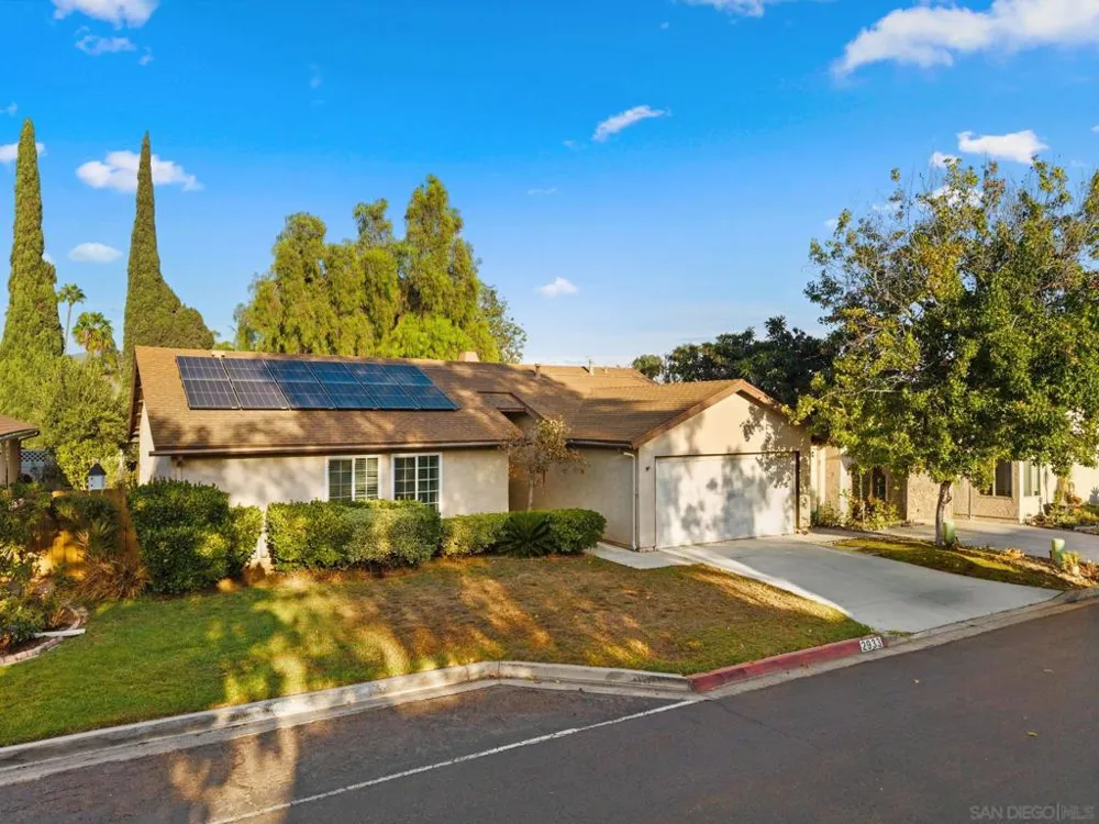 2933 Picasso Dr. Bonita, CA 91902