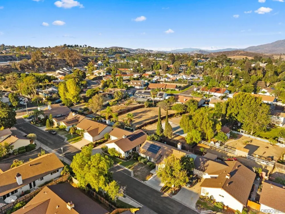 2933 Picasso Dr. Bonita, CA 91902