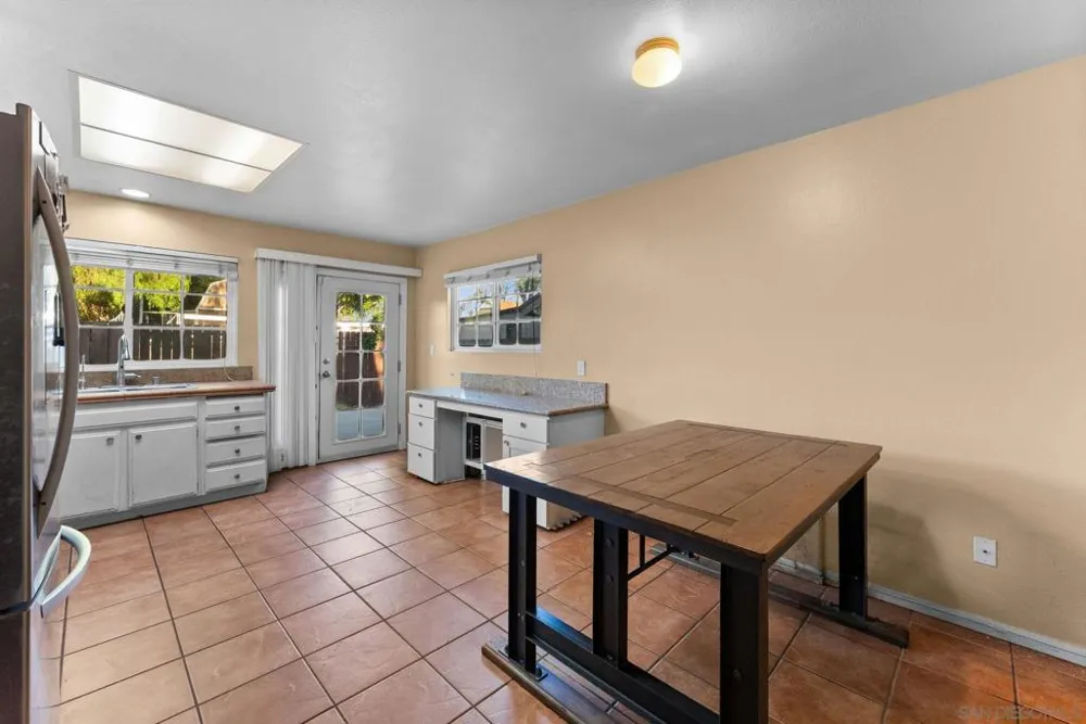 2933 Picasso Dr. Bonita, CA 91902