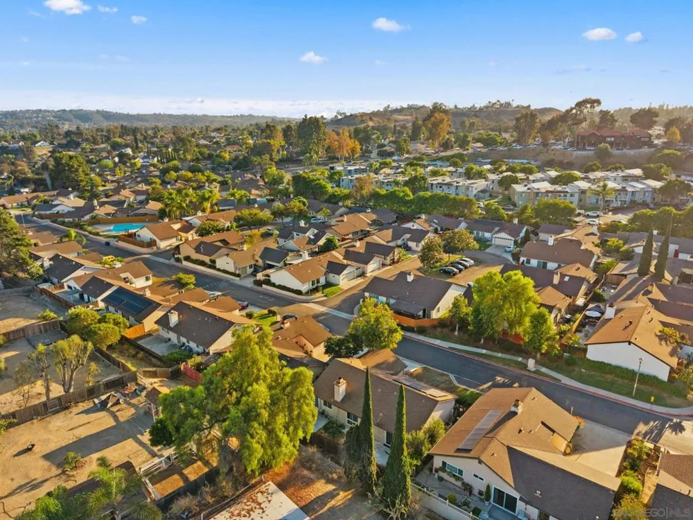 2933 Picasso Dr. Bonita, CA 91902