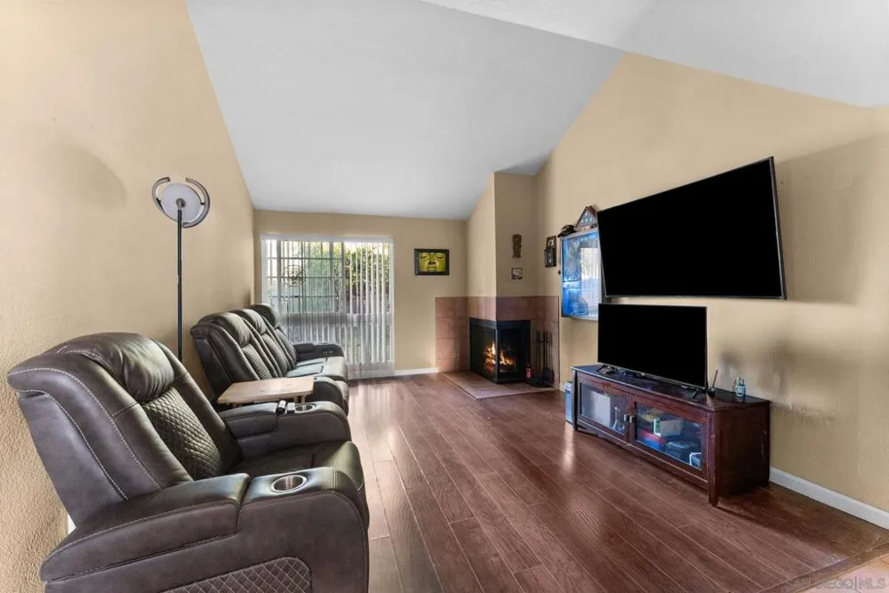 2933 Picasso Dr. Bonita, CA 91902