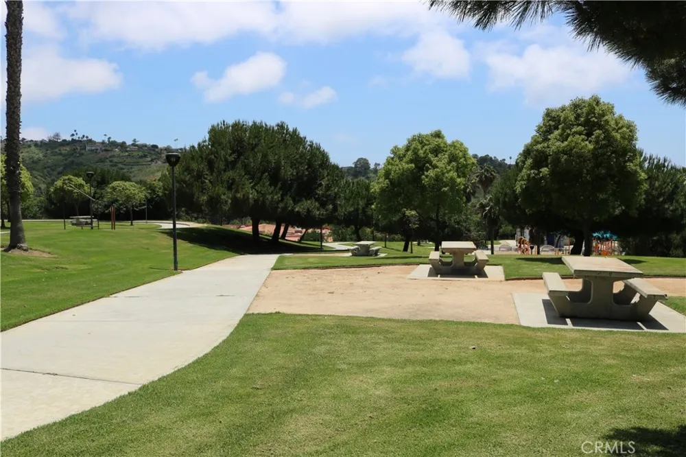 1003 Via Presa San Clemente, CA 92672