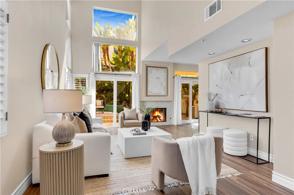 1003 Via Presa San Clemente, CA 92672