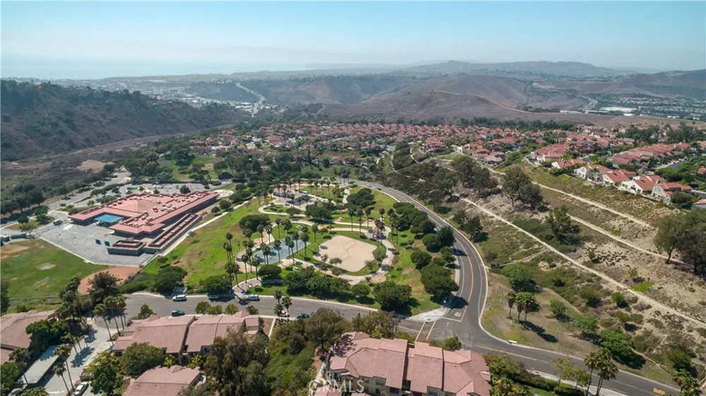 1003 Via Presa San Clemente, CA 92672