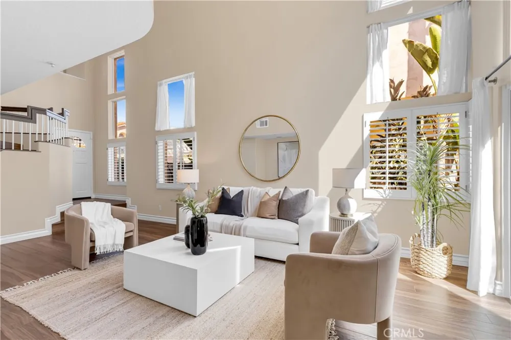 1003 Via Presa San Clemente, CA 92672