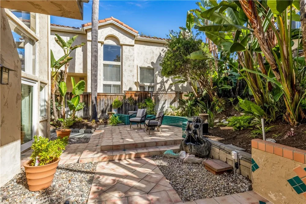 1003 Via Presa San Clemente, CA 92672