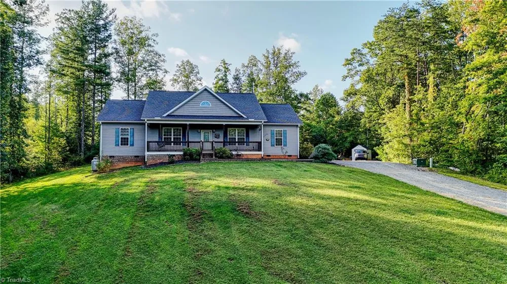 2205 Round Peak Church Road Lowgap, NC 27024