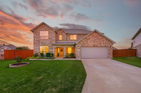 325 Little John Court