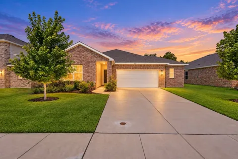 2325 Frio River Road